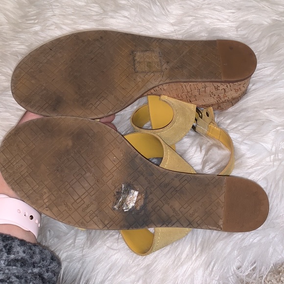 Dolce Vita Lettie Suede Wedge - Picture 7 of 7